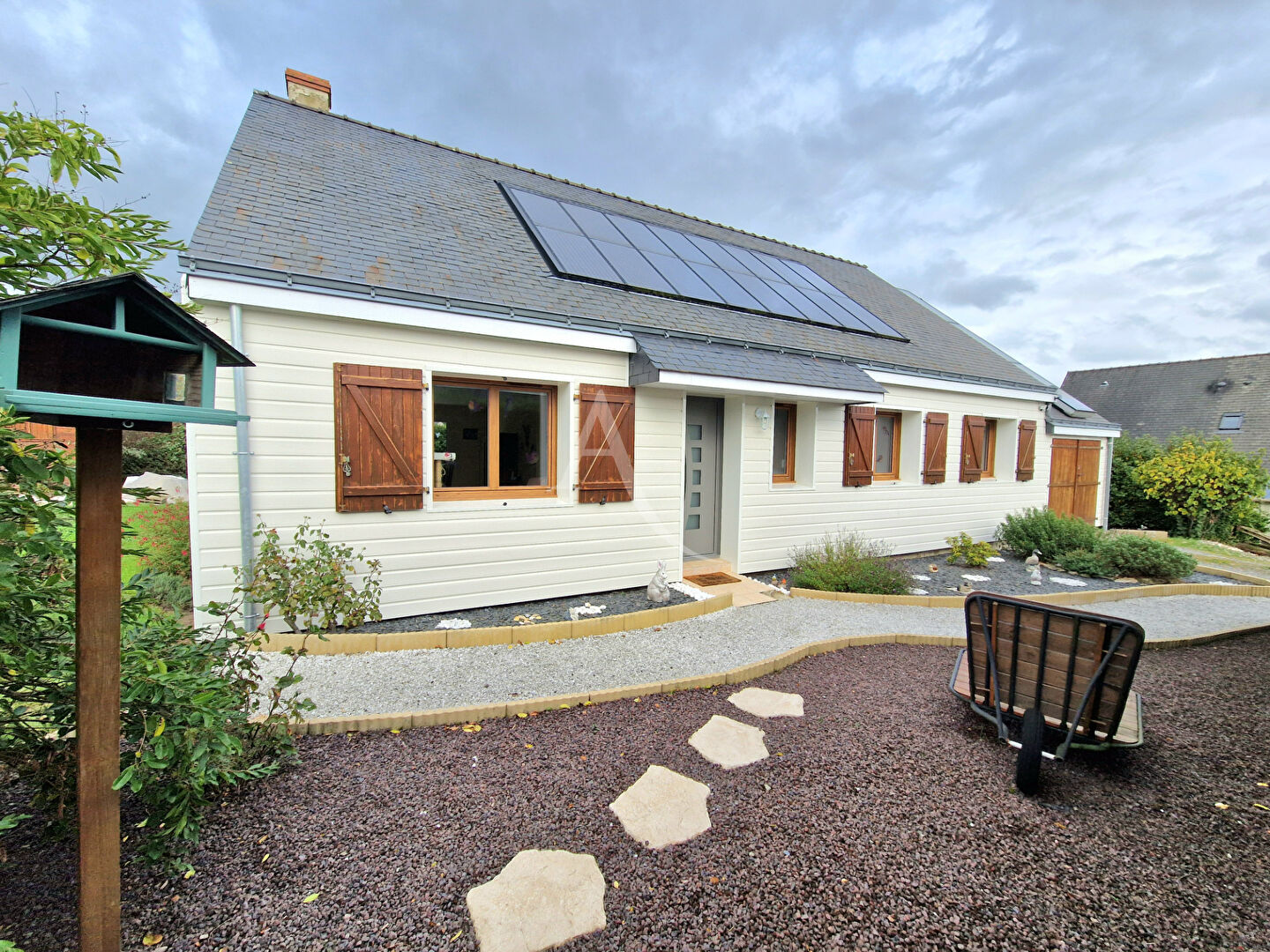 Agence immobilière de 
 L'ADRESSE 49 - L'ADRESSE CHALONNES SUR LOIRE 
