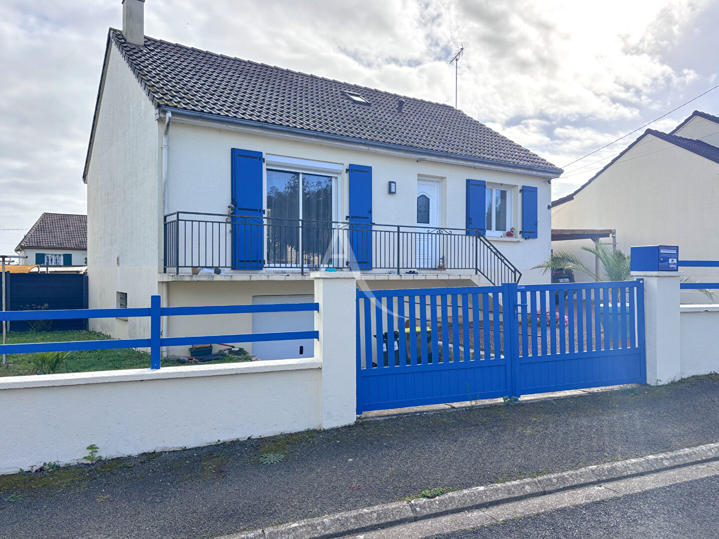 Agence immobilière de L'ADRESSE CHÂTEAU GONTIER