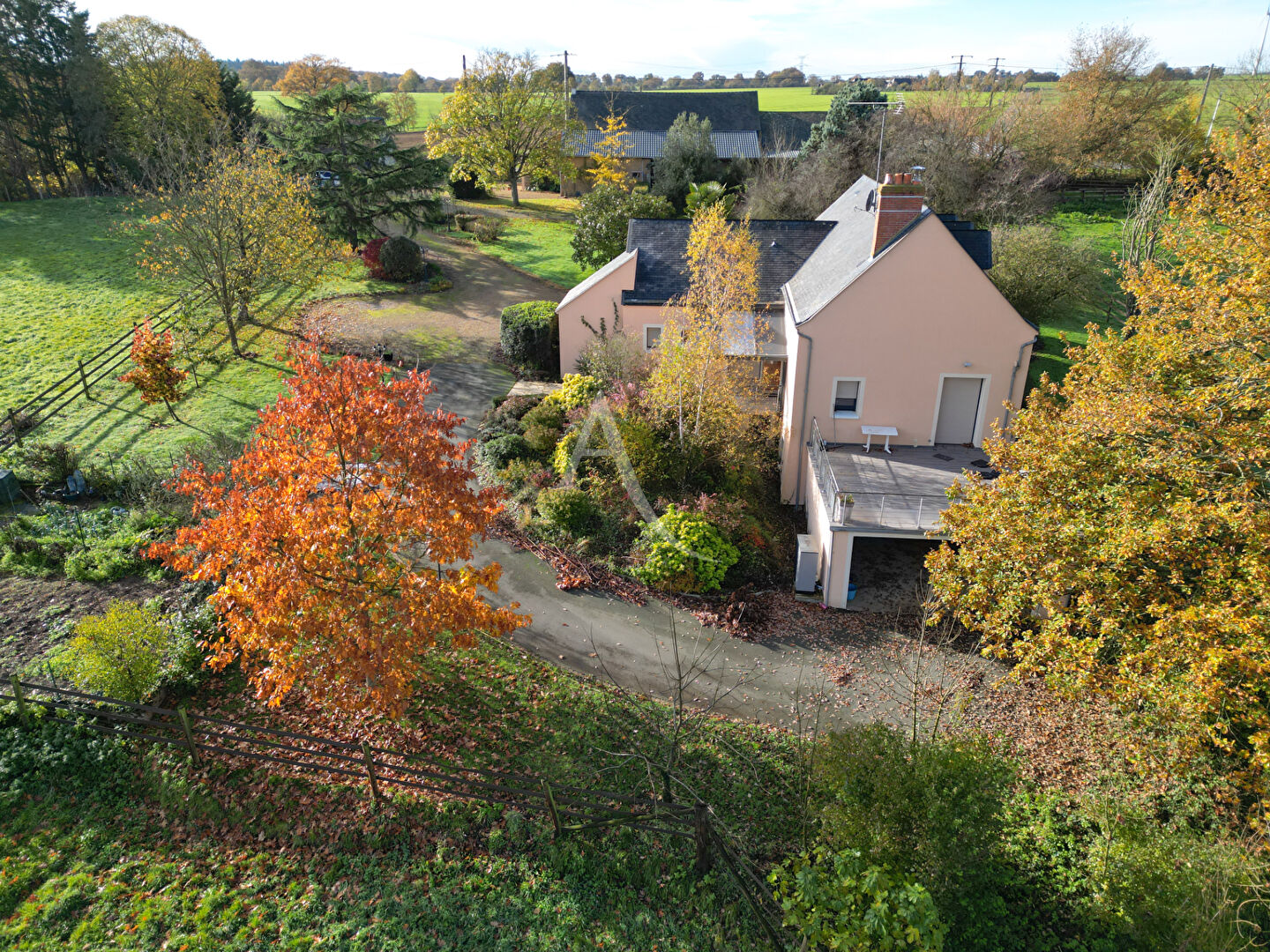 Maison Le Buret 5 pièce(s) 165 m2