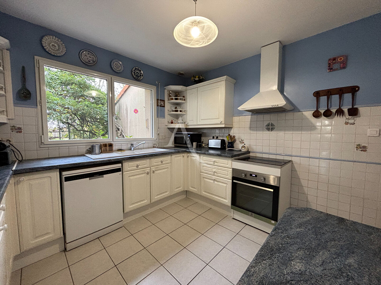 Photo A VENDRE EN EXCLUSIVITE : Maison familiale sur Cholet image 6/6