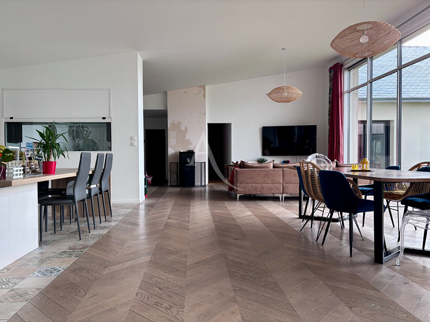 Agence immobilière de L'ADRESSE CHÂTEAU GONTIER