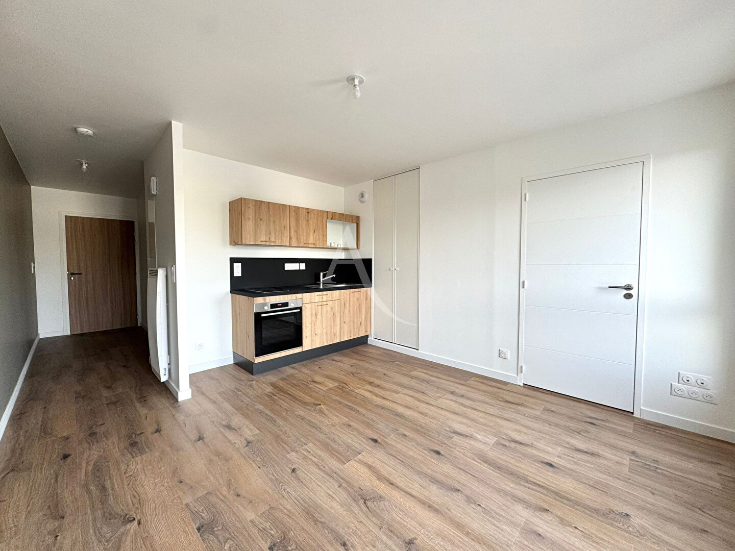 Appartement Laval 1 pièce - 25.82 m2 - Quartier Gare