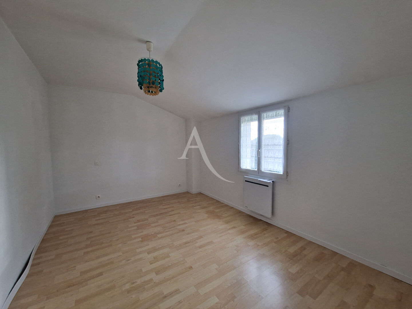 Photo MAISON PLAIN T2 NUEIL SUR LAYON image 4/6