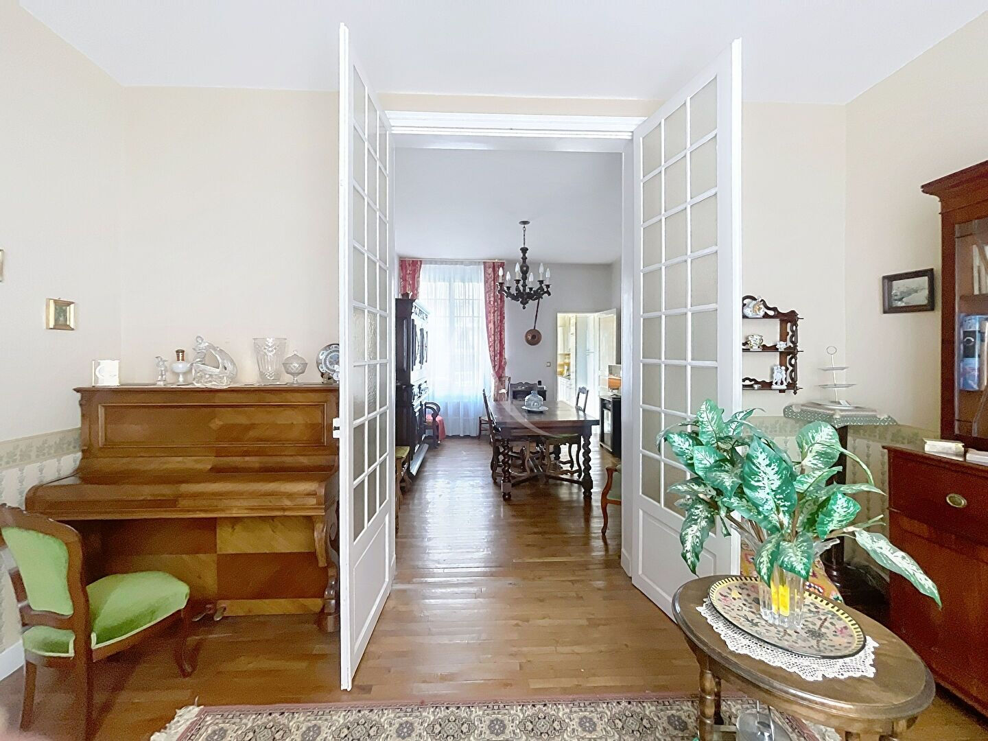 Agence immobilière de L'ADRESSE ANJOU-MAINE - L'Adresse Place du Lycee