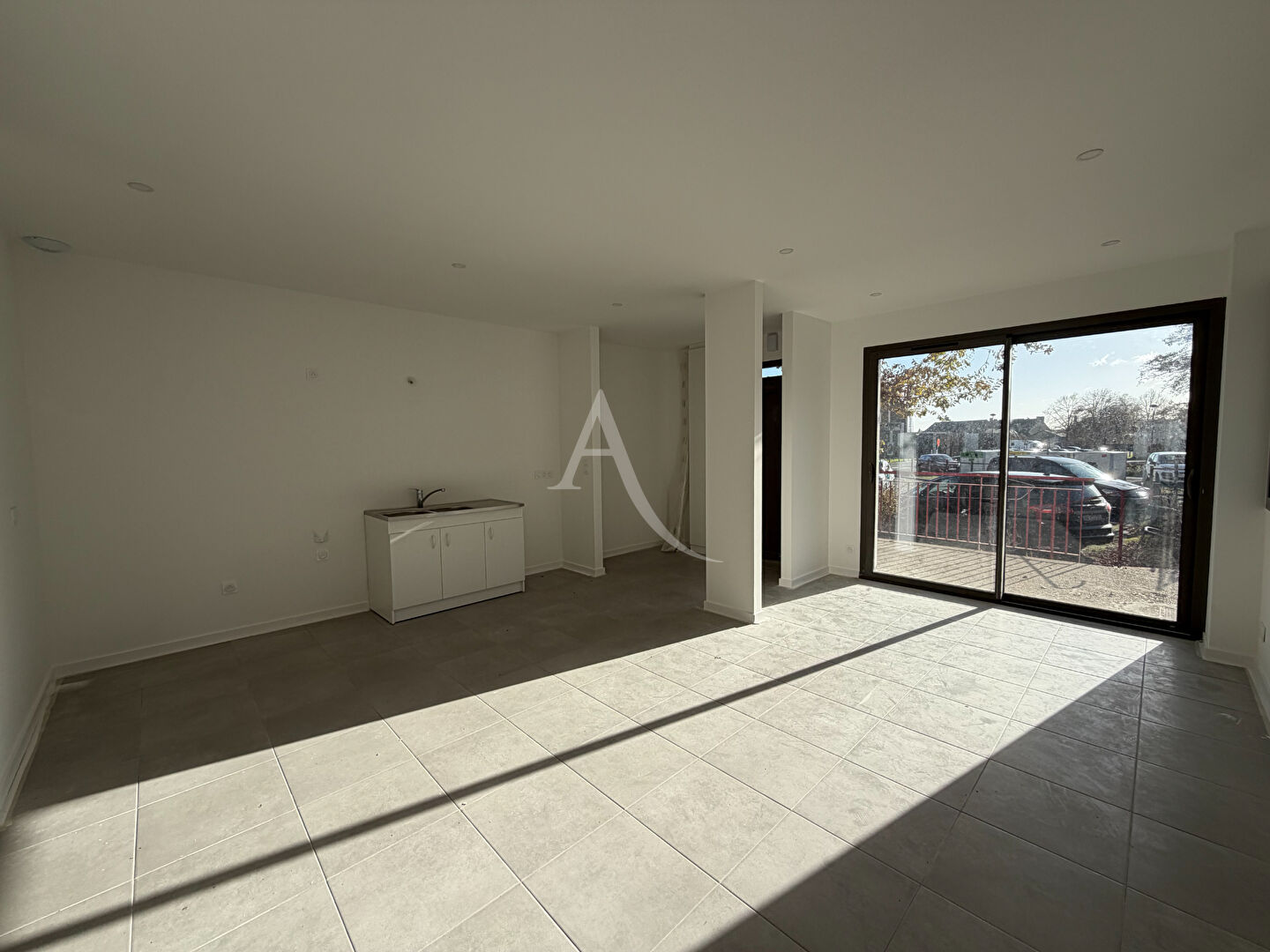 Photo Appartement  type 3 refait à neuf - Pellouailles les Vignes image 2/6