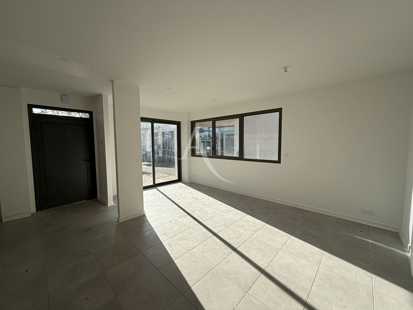 Photo Appartement  type 3 refait à neuf - Pellouailles les Vignes image 3/6