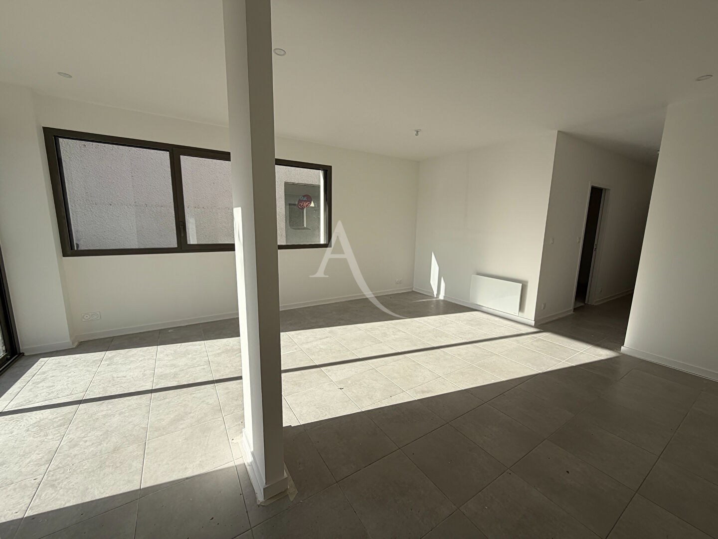 Photo Appartement  type 3 refait à neuf - Pellouailles les Vignes image 4/6