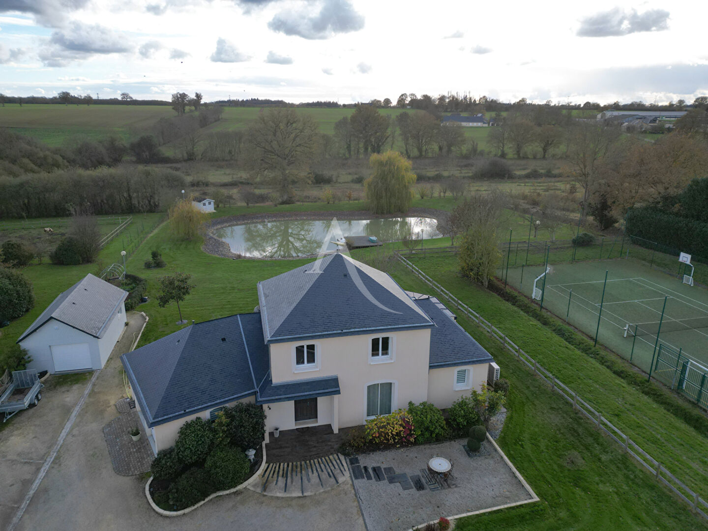 Photo Maison Le Buret 5 pièce(s) image 2/6