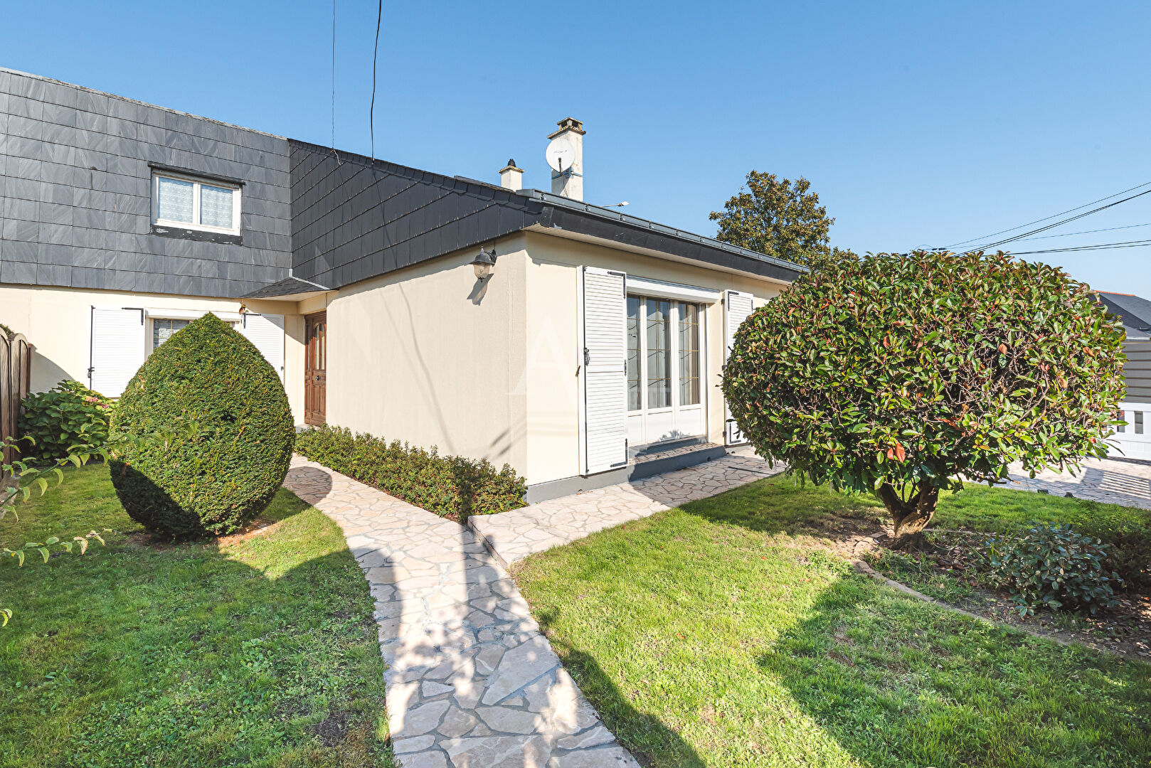 Agence immobilière de L'ADRESSE 49 - L'ADRESSE PASTEUR