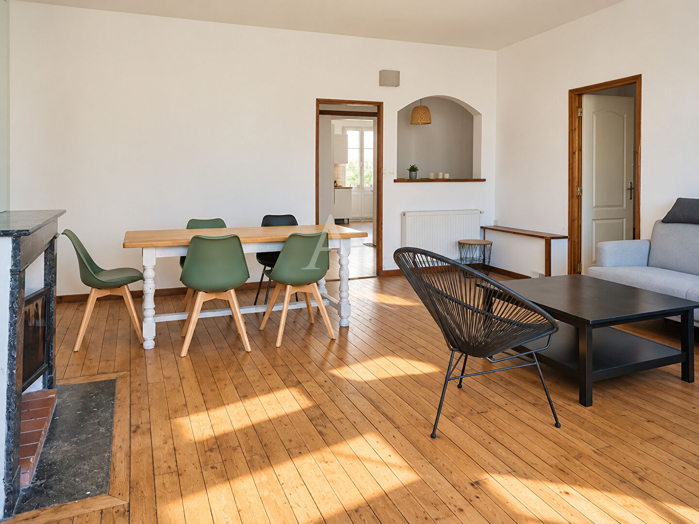 Apartment 4 pièces · 121.00 m² à NUEIL SUR LAYON