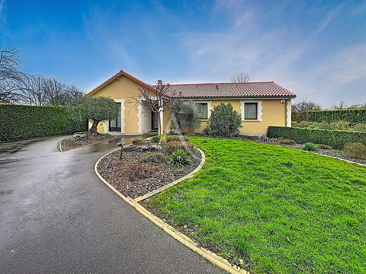 Agence immobilière de L'ADRESSE 49 - L'ADRESSE DE THOUARCE