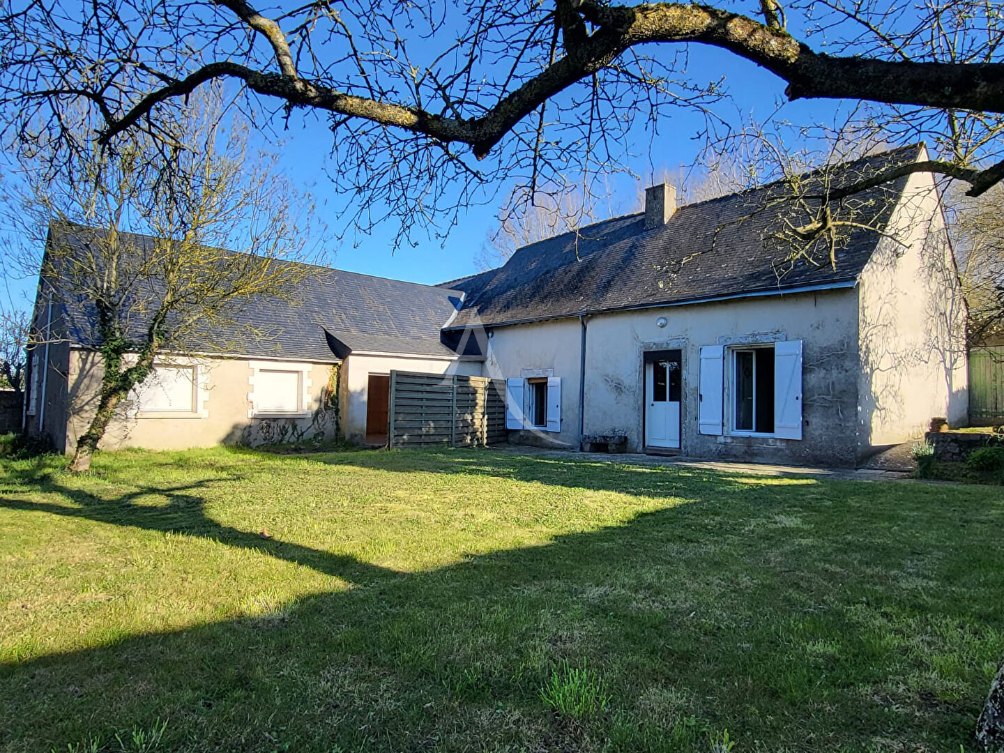 Agence immobilière de 
 L'ADRESSE 49 - L'ADRESSE CHALONNES SUR LOIRE 
