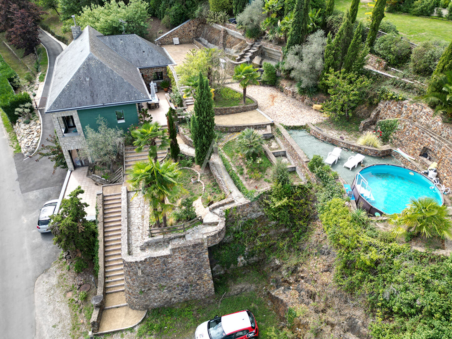 Agence immobilière de L'ADRESSE CHÂTEAU GONTIER