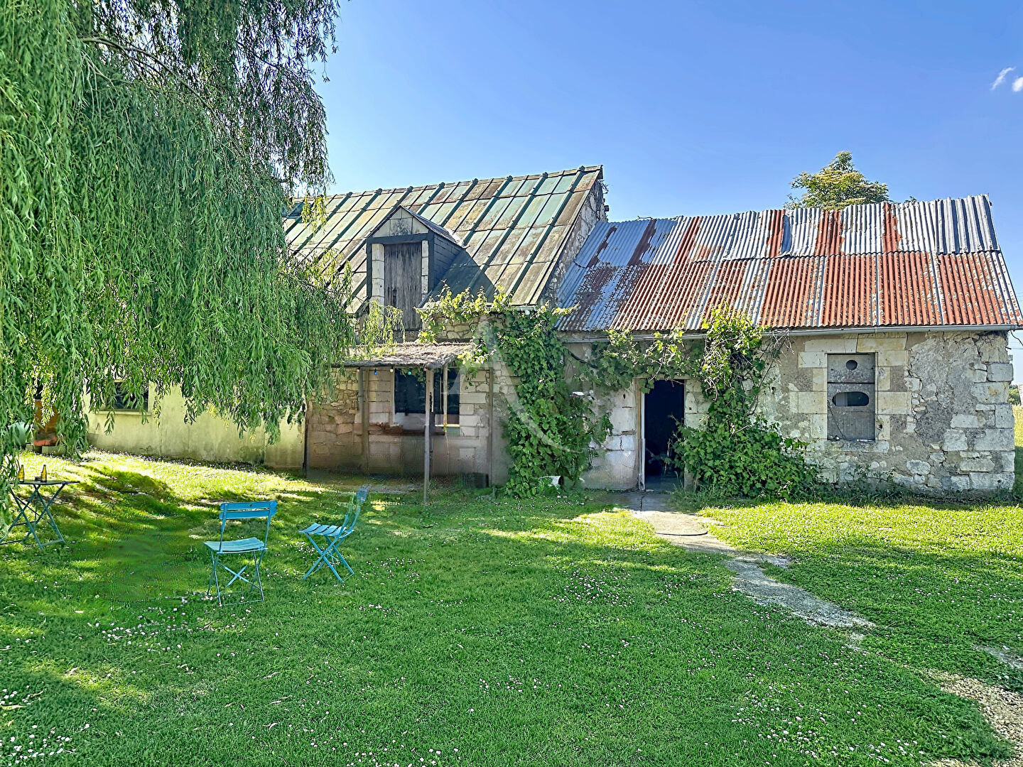 Agence immobilière de L'ADRESSE 49 - L'ADRESSE DE BEAUFORT EN VALLEE