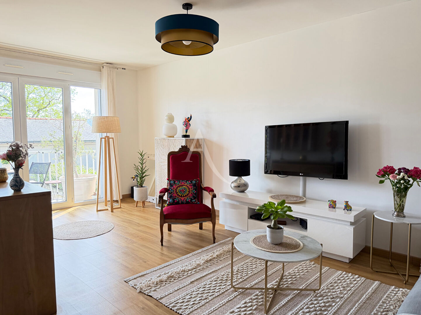 Agence immobilière de 
 L'ADRESSE 49 - L'ADRESSE CHALONNES SUR LOIRE 
