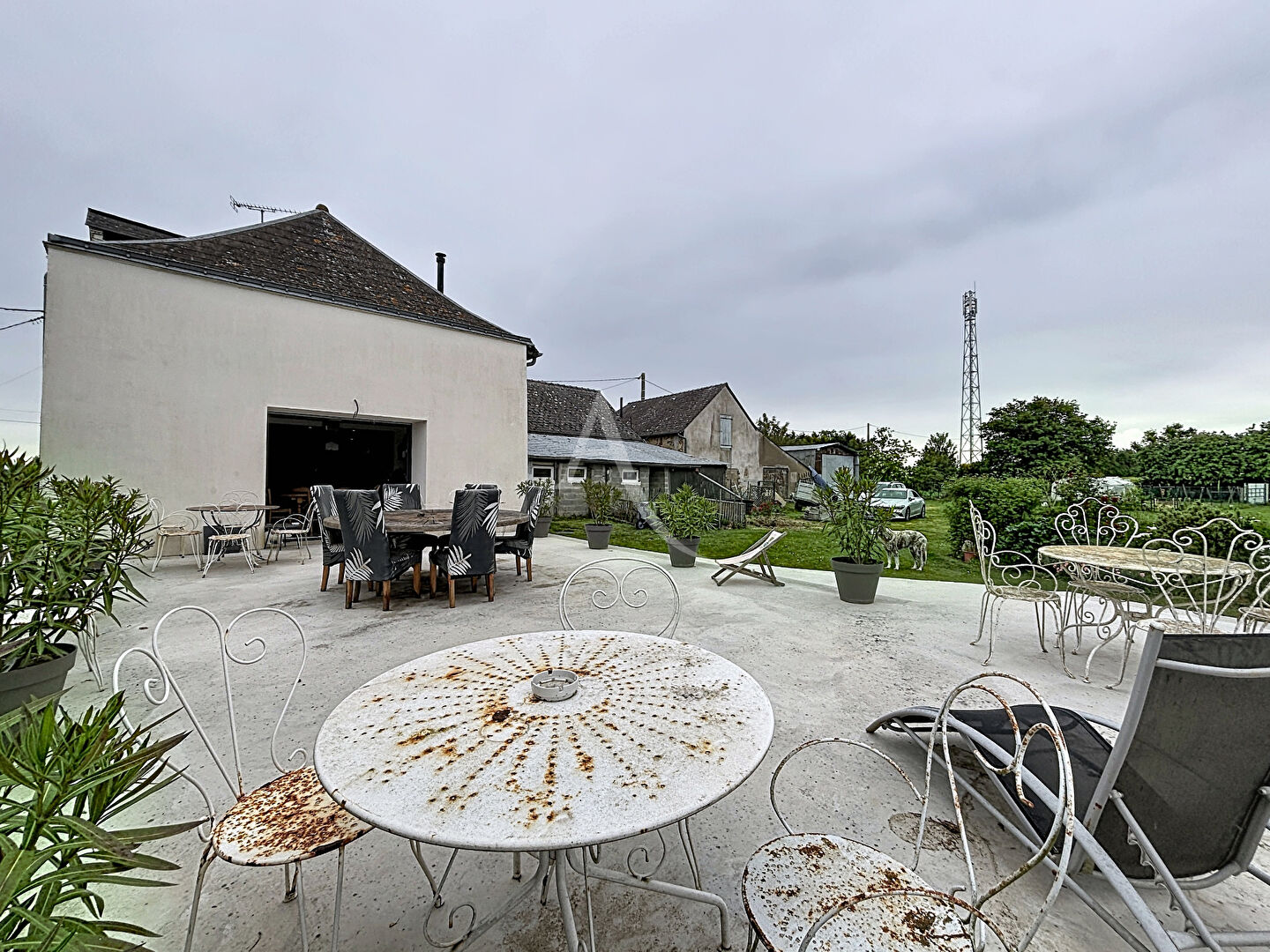 Agence immobilière de L'ADRESSE CHÂTEAU GONTIER