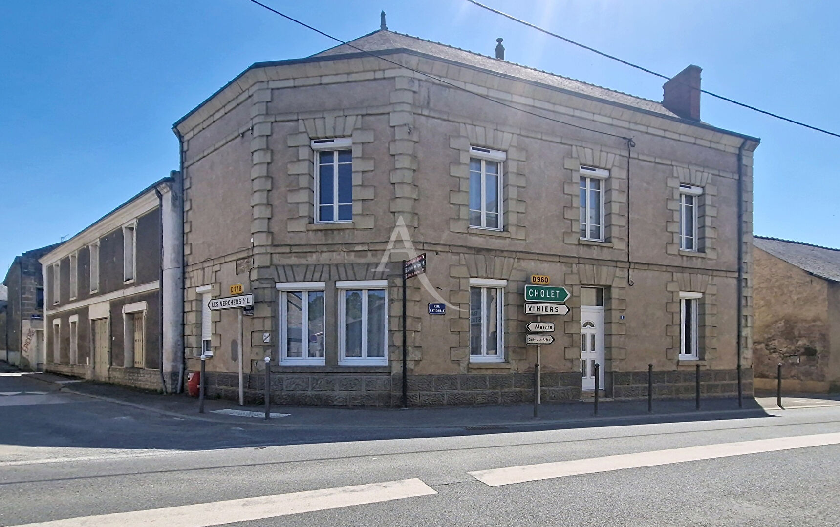 Agence immobilière de L'ADRESSE 49 - L'ADRESSE DE DOUE