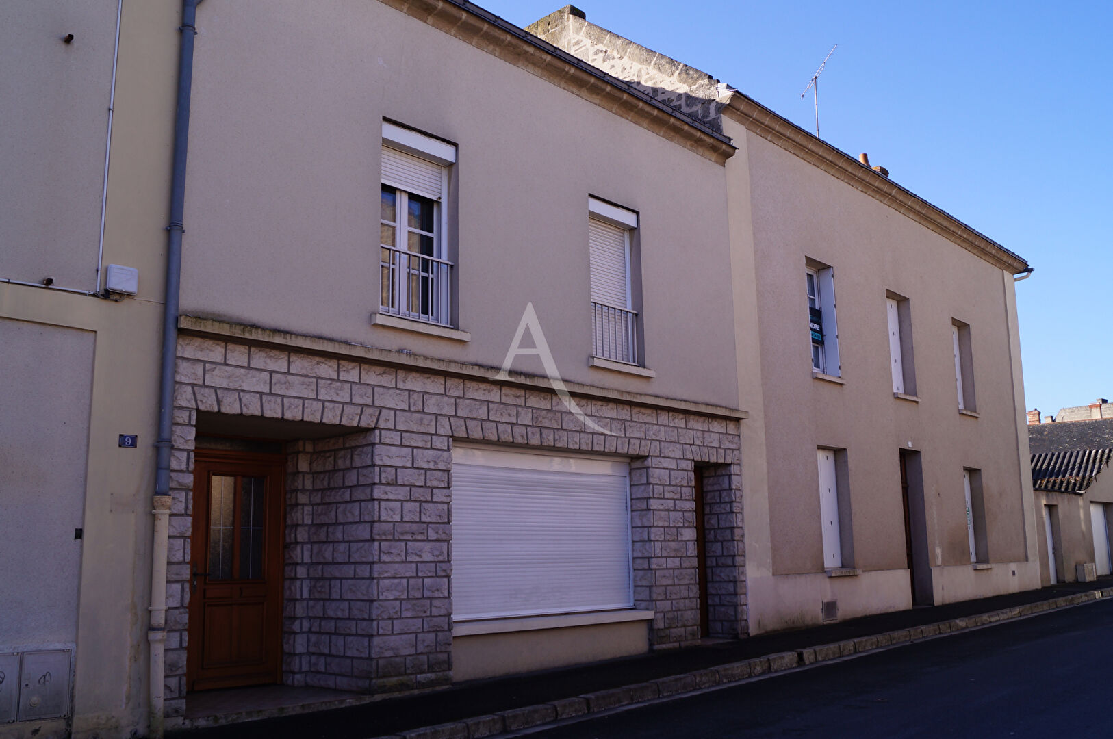 Agence immobilière de L'ADRESSE 49 - L'ADRESSE DE DOUE