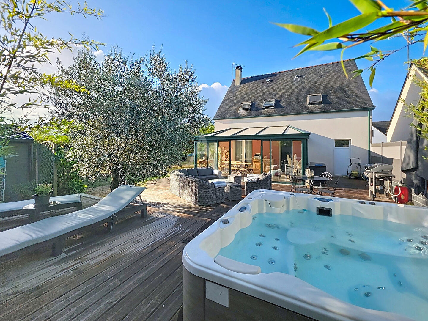 Agence immobilière de L'ADRESSE 49 - L'ADRESSE DE CHATEAU GONTIER