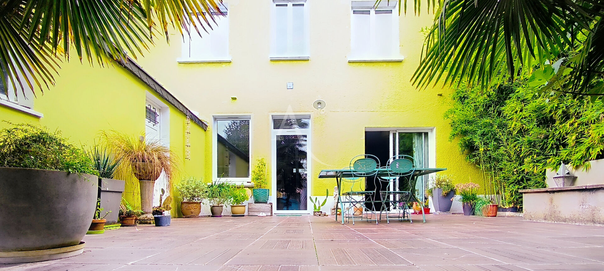 Agence immobilière de L'ADRESSE 49 - L'ADRESSE DE SAINT-BARTHELEMY