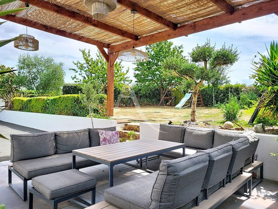 Agence immobilière de 
 L'ADRESSE 49 - L'ADRESSE CHALONNES SUR LOIRE 
