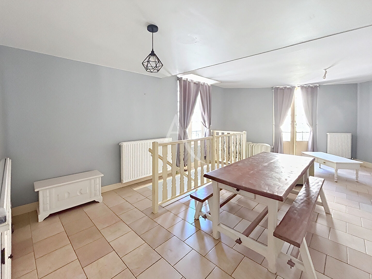 Agence immobilière de L'ADRESSE CHÂTEAU GONTIER