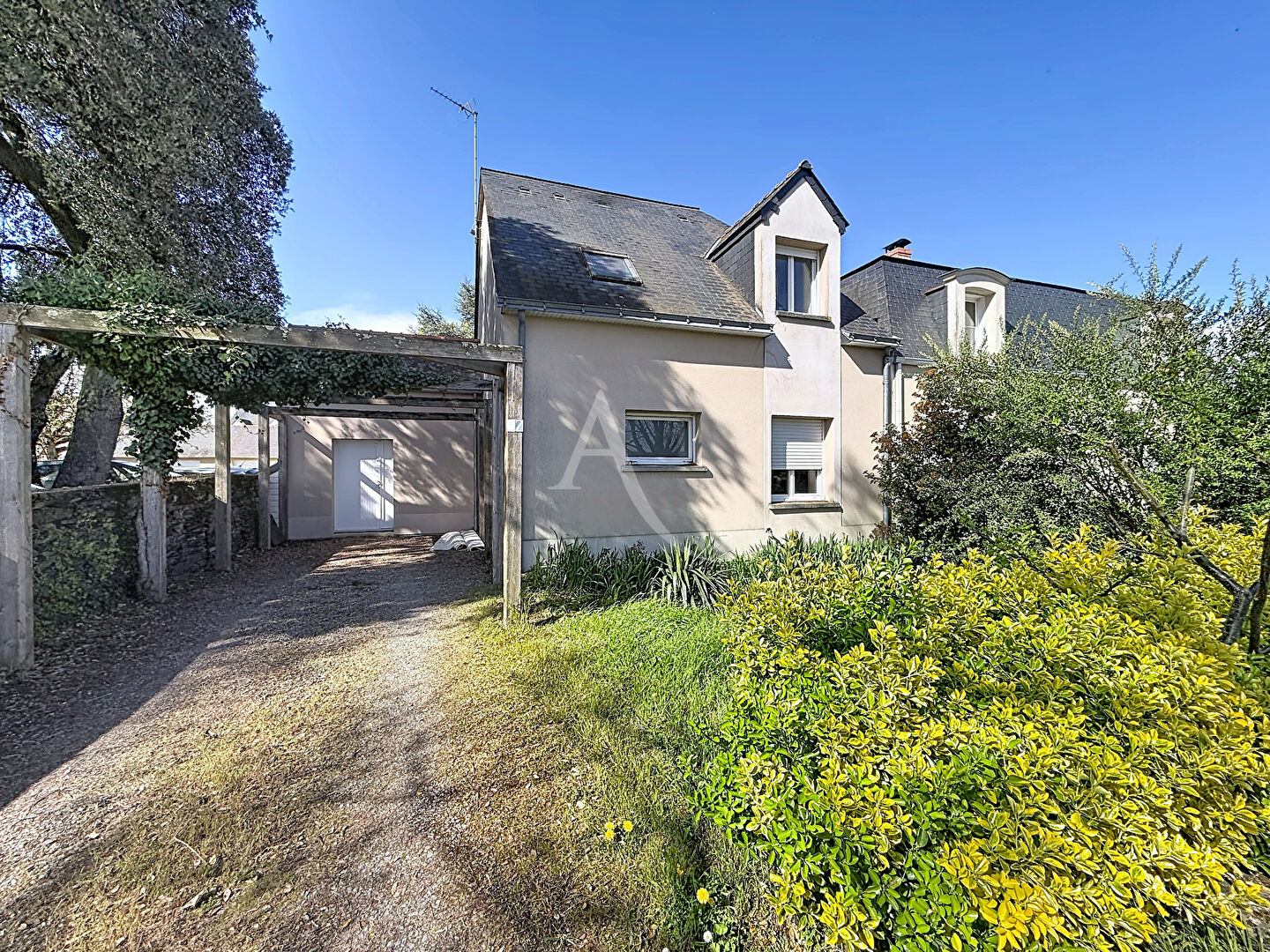 Agence immobilière de L'ADRESSE 49 - L'ADRESSE DE TRELAZE