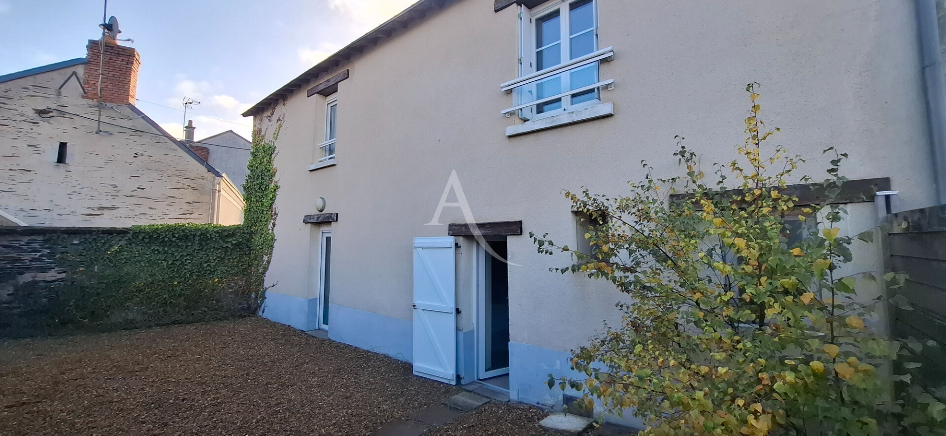 Appartement TRELAZE  T2 63.92 m2