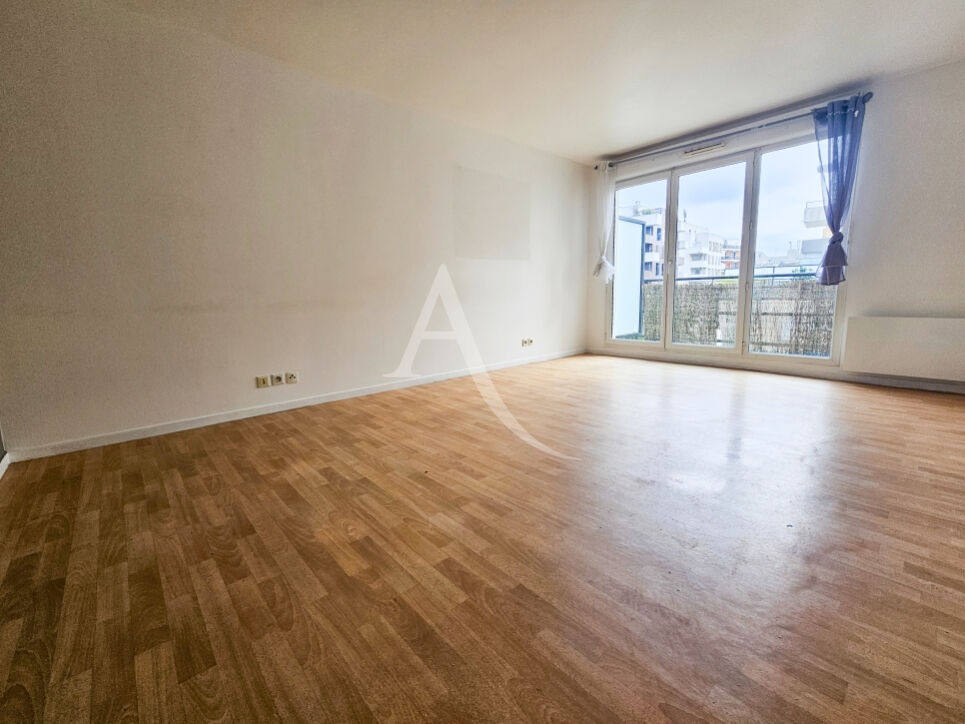 A LOUER T3 61m² + BALCON + PARKING + CAVE - CERGY LE HAUT
