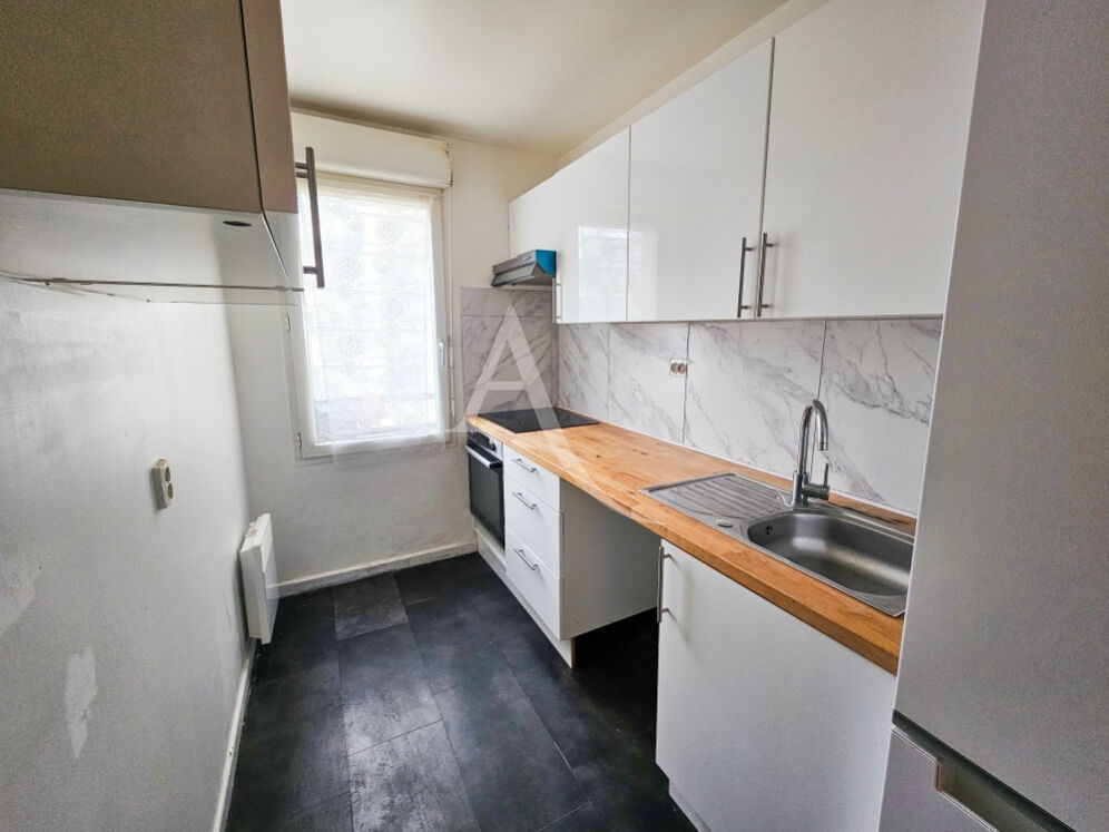 Photo A LOUER T3 61m² + BALCON + PARKING + CAVE - CERGY LE HAUT image 3/6