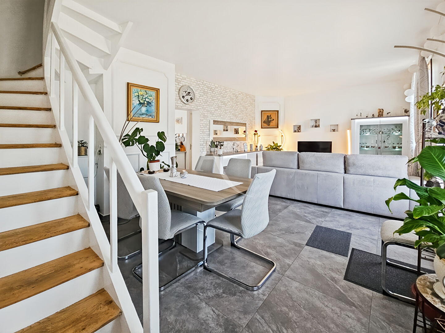 Agence immobilière de 
 L'Adresse BOILLET IMMOBILIER - L'ADRESSE GOURNAY EN BRAY 
