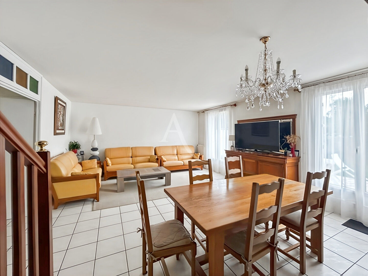 Photo Maison individuelle à VAUREAL 5 chambres - 130m² image 4/5