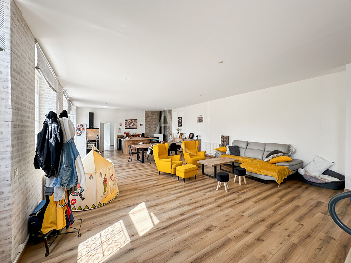 Agence immobilière de L'Adresse BOILLET IMMOBILIER - BOILLET IMMOBILIER / CHARS