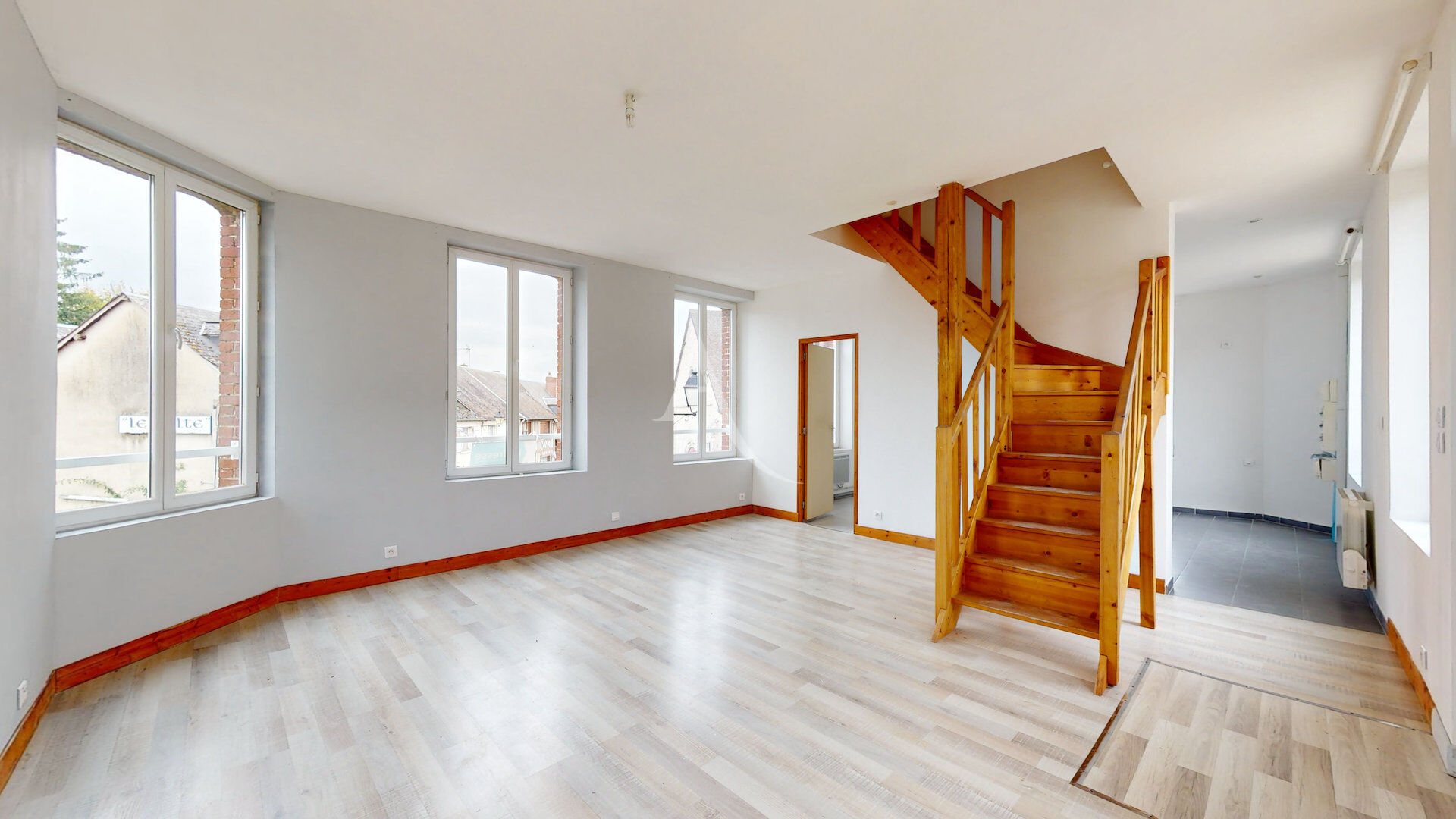 Agence immobilière de 
 L'Adresse BOILLET IMMOBILIER - L'ADRESSE-BDS TRANSACTIONS- LE MESNIL ESNARD 

