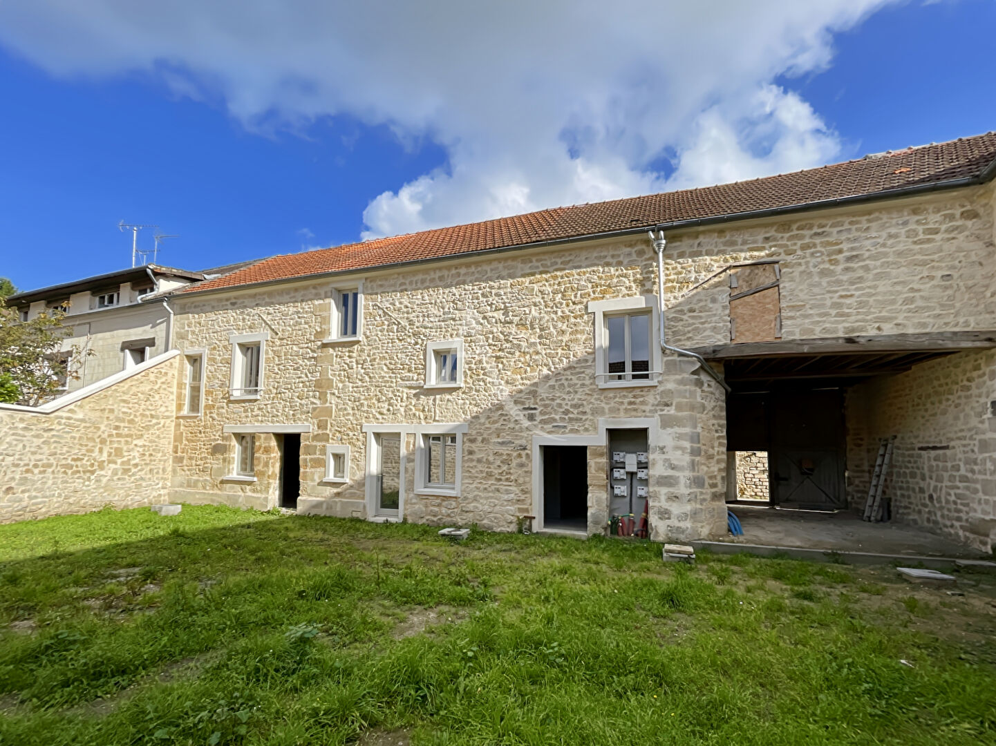 Agence immobilière de L'Adresse BOILLET IMMOBILIER - L'ADRESSE LA FONTAINE