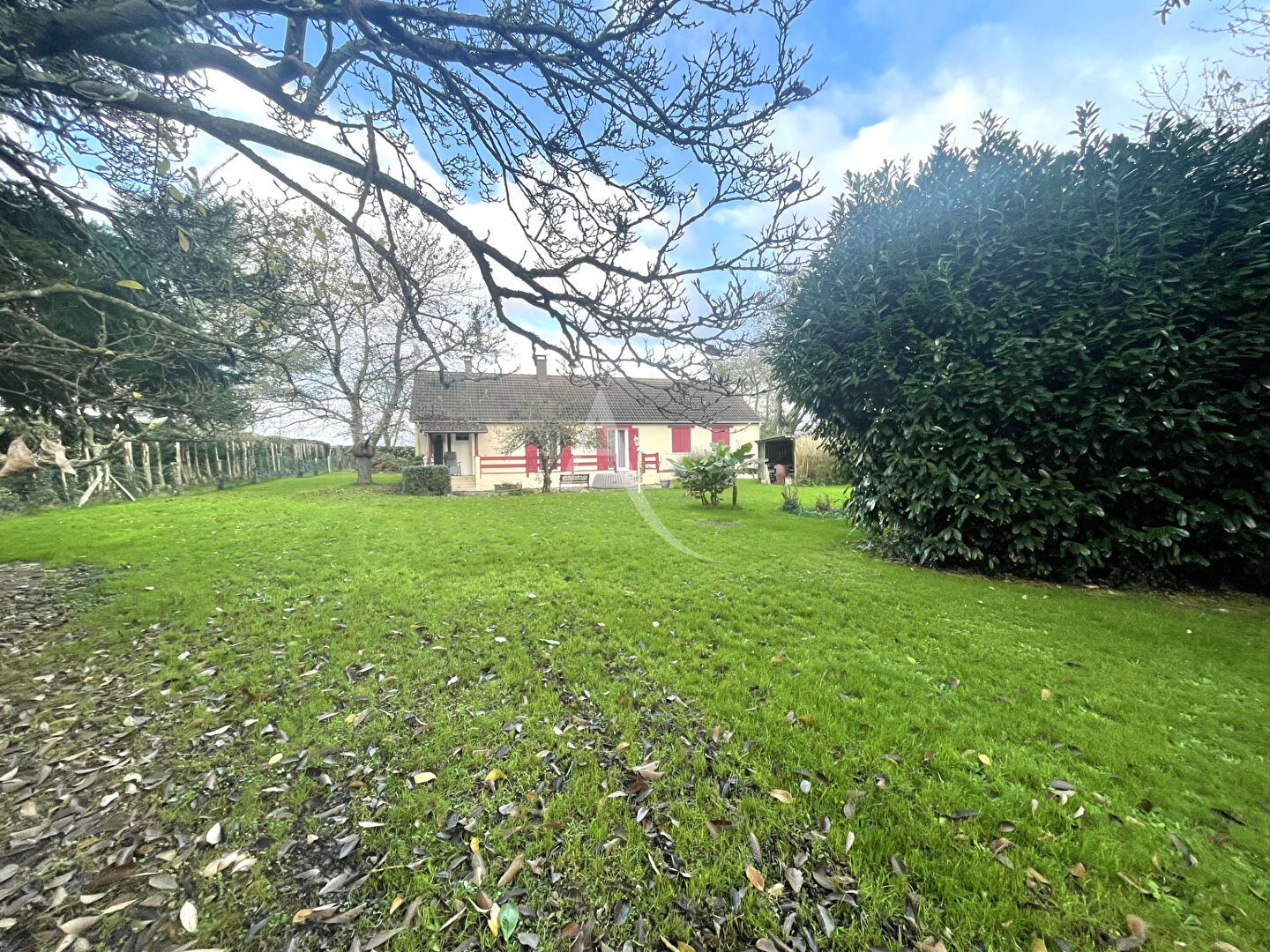 Photo PAVILLON DE PLAIN PIED PROCHE DES COMMERCES image 2/6