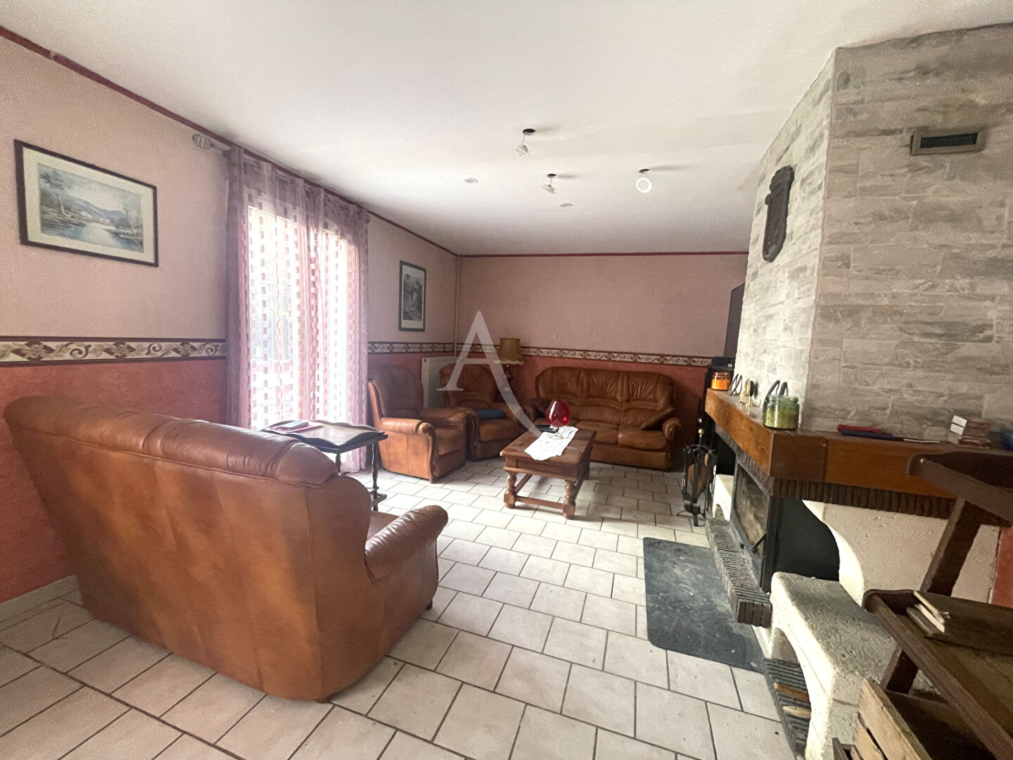 Photo PAVILLON DE PLAIN PIED PROCHE DES COMMERCES image 3/6