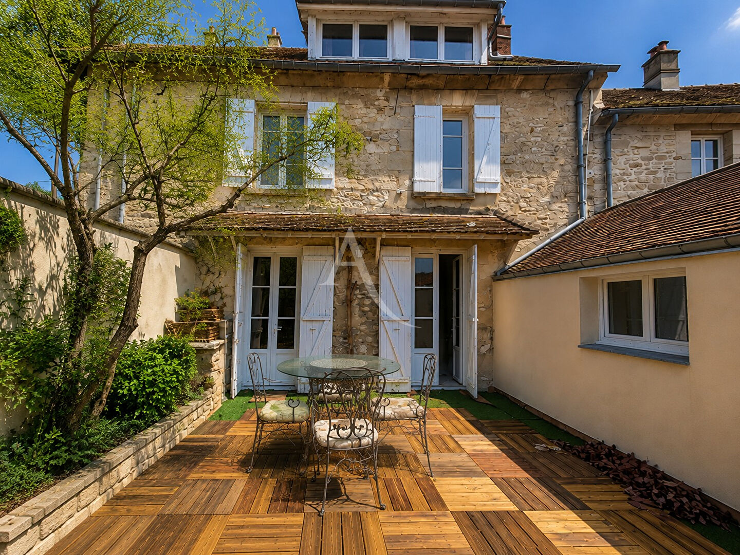 Agence immobilière de L'Adresse BOILLET IMMOBILIER - BOILLET IMMOBILIER / CHARS