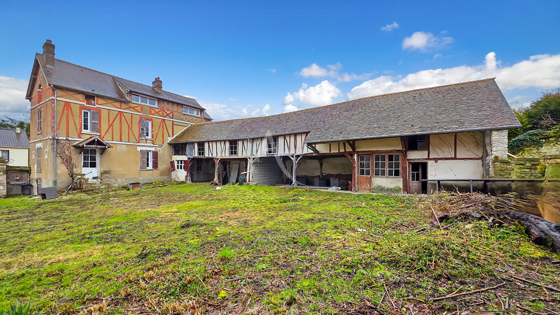 Agence immobilière de L'Adresse BOILLET IMMOBILIER - BOILLET IMMOBILIER / CHARS