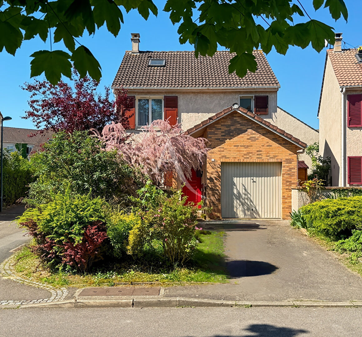 Agence immobilière de L'ADRESSE  2B IMMOBILIER VAUREAL
