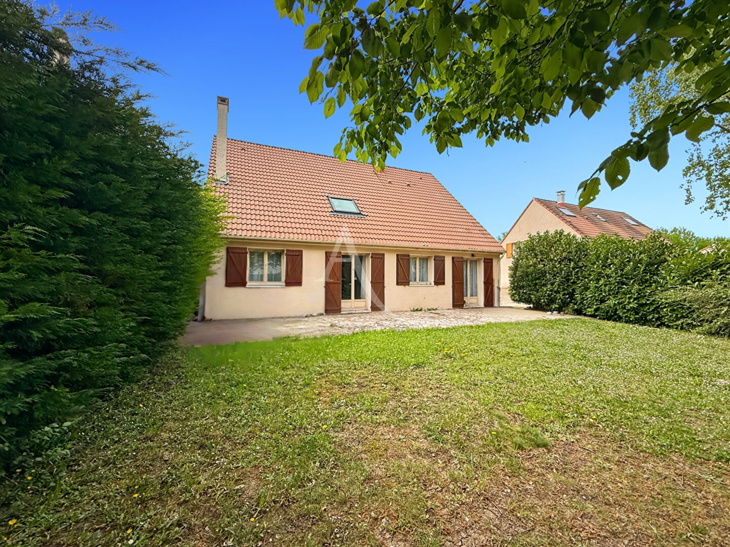 Agence immobilière de L'ADRESSE  2B IMMOBILIER VAUREAL