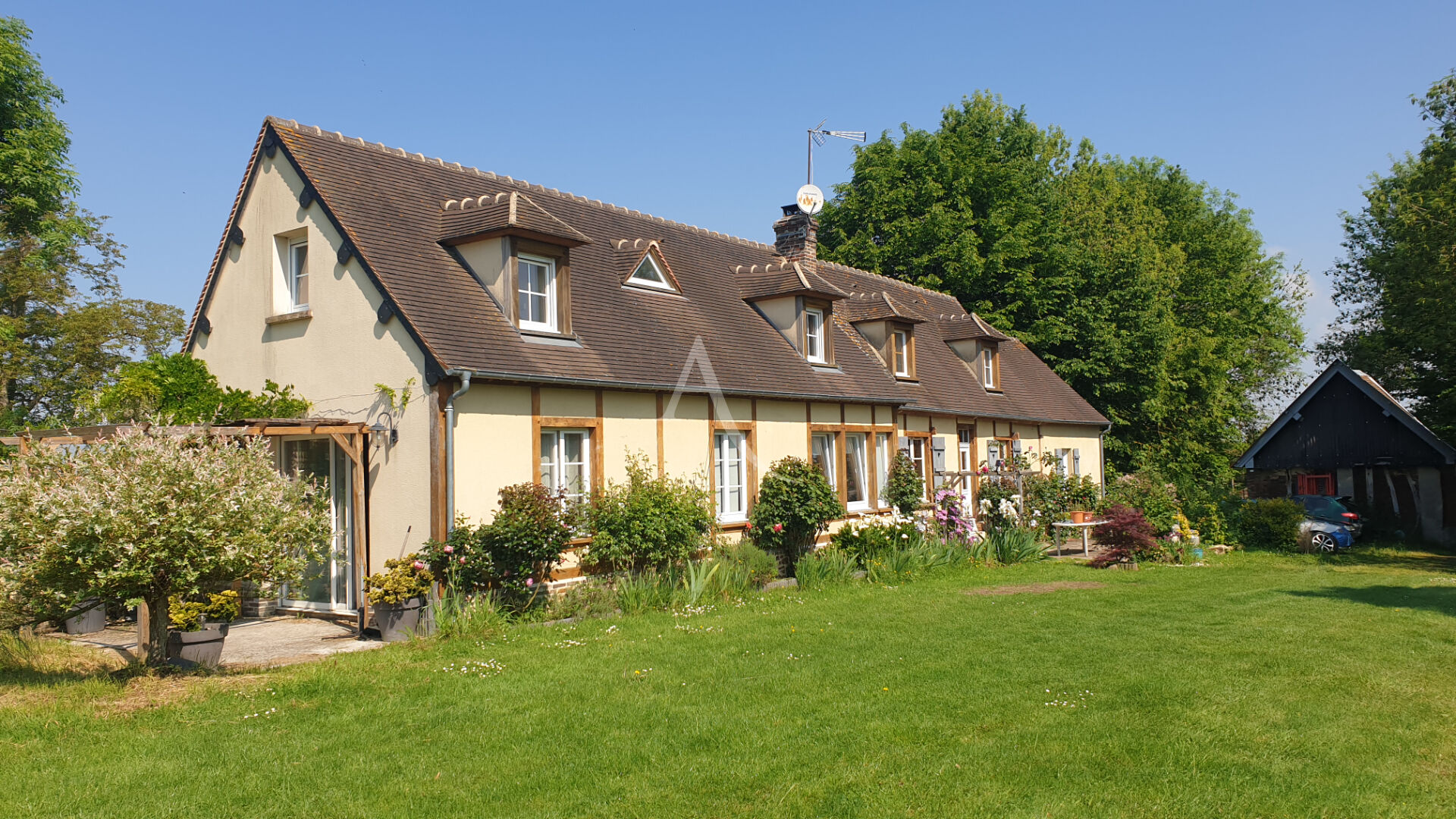 Agence immobilière de 
 L'Adresse BOILLET IMMOBILIER - L'ADRESSE GOURNAY EN BRAY 
