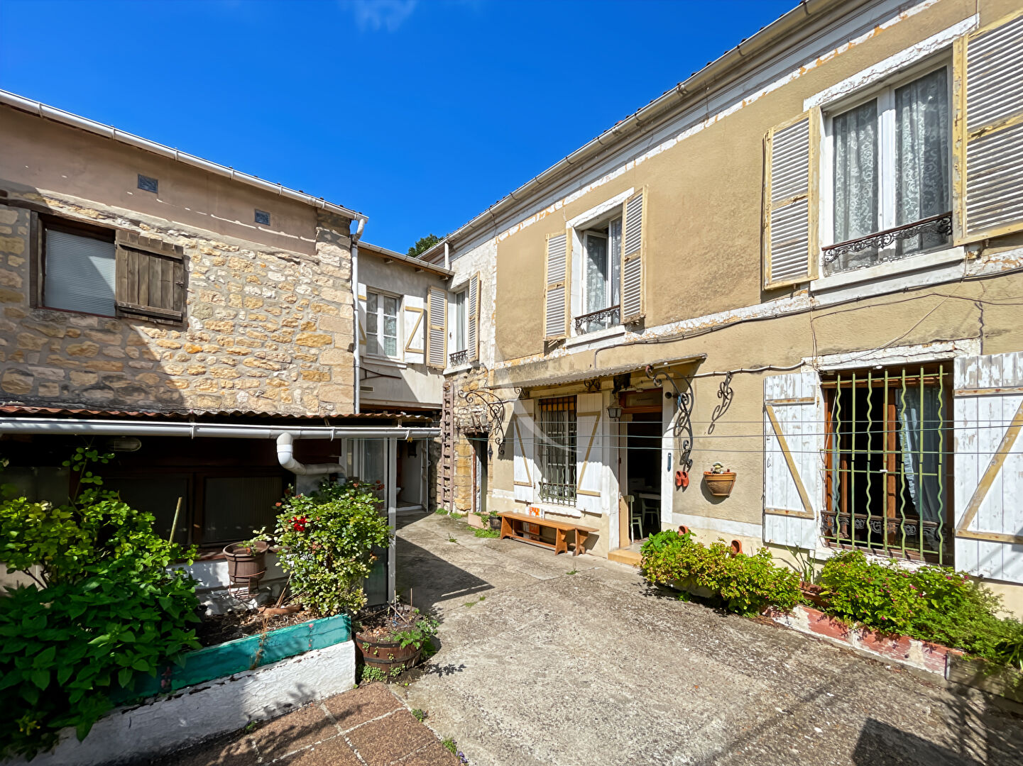 Agence immobilière de L'Adresse BOILLET IMMOBILIER - L'ADRESSE LA FONTAINE