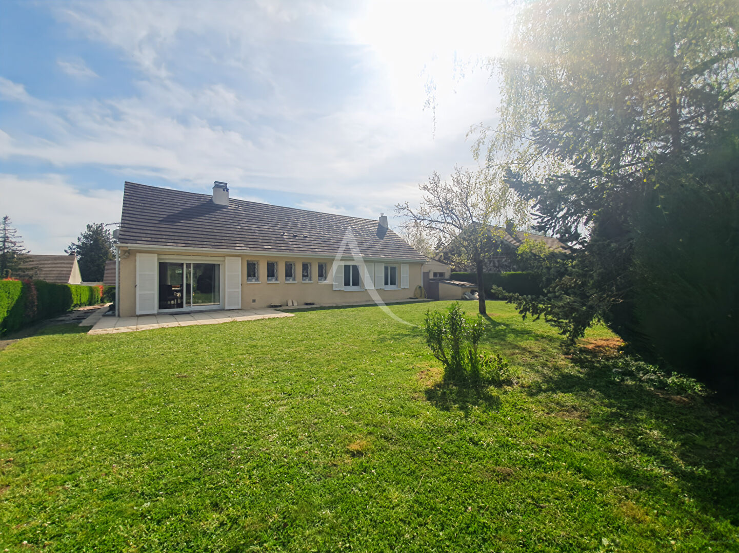 Agence immobilière de 
 L'Adresse BOILLET IMMOBILIER - L'ADRESSE BOILLET Meulan 

