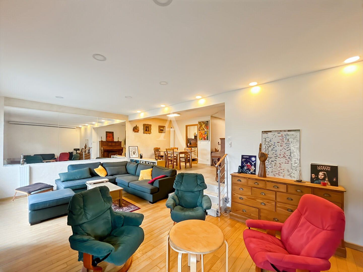 Photo A vendre Maison Cergy 7 pièce(s) 125 m2 loi Carrez, plus de 150 m2 au sol! image 3/6