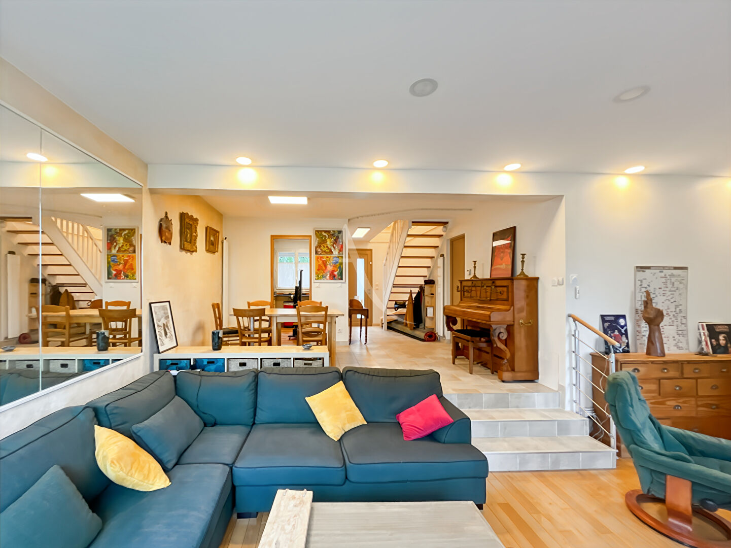 Photo A vendre Maison Cergy 7 pièce(s) 125 m2 loi Carrez, plus de 150 m2 au sol! image 4/6