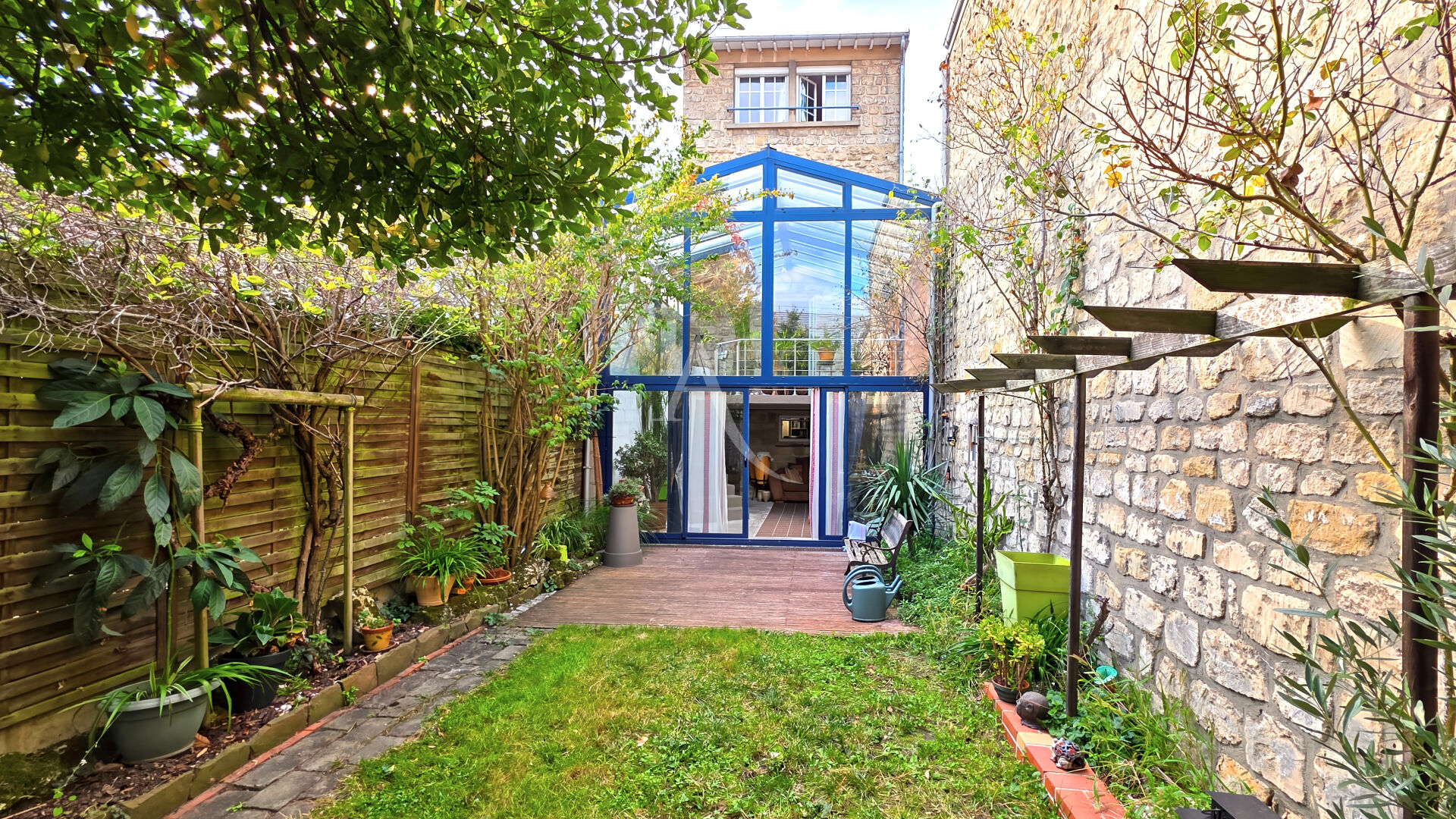 Agence immobilière de 
 L'Adresse BOILLET IMMOBILIER - L'ADRESSE BOILLET Meulan 
