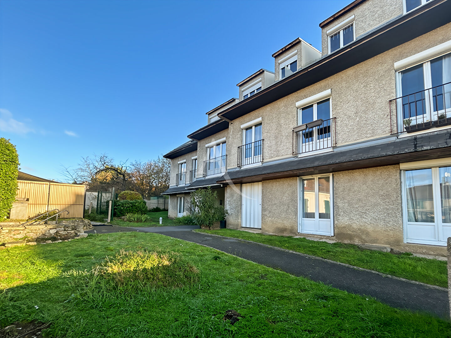 Agence immobilière de L'Adresse BOILLET IMMOBILIER - L' ADRESSE BOILLET IMMOBILIER - CERGY