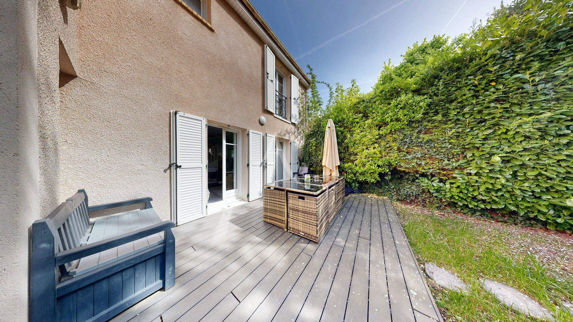 Agence immobilière de L'ADRESSE  2B IMMOBILIER VAUREAL