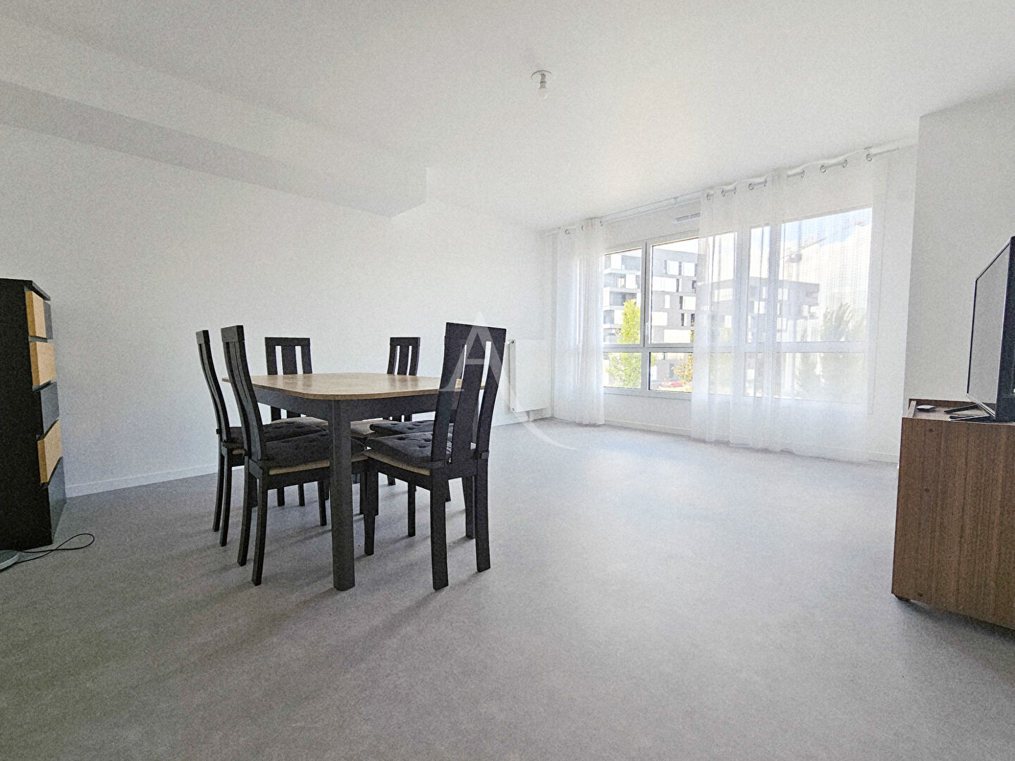 Photo T3 68m² + PARKING - CERGY image 2/6